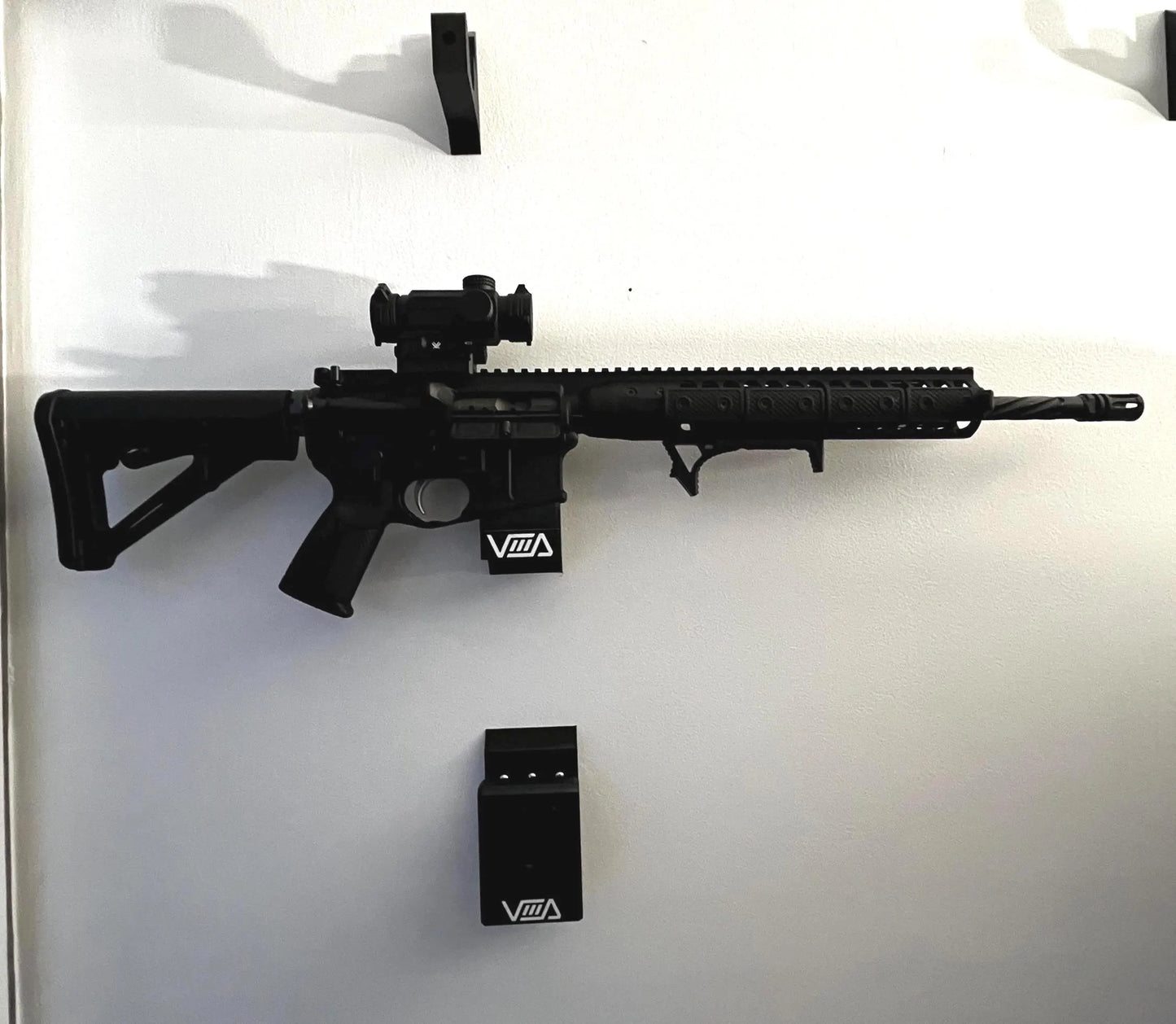 AR Display Wall Mount
